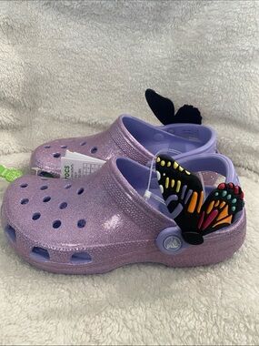 Crocs Classic iam Butterfly Clogs Size J5 = 
W 7🦋